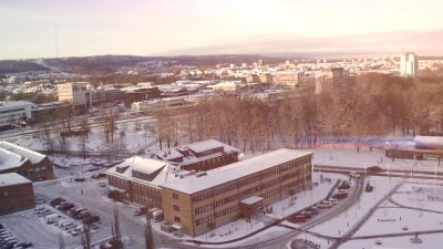 NTI Skövdes lokaler fotat med drönare.