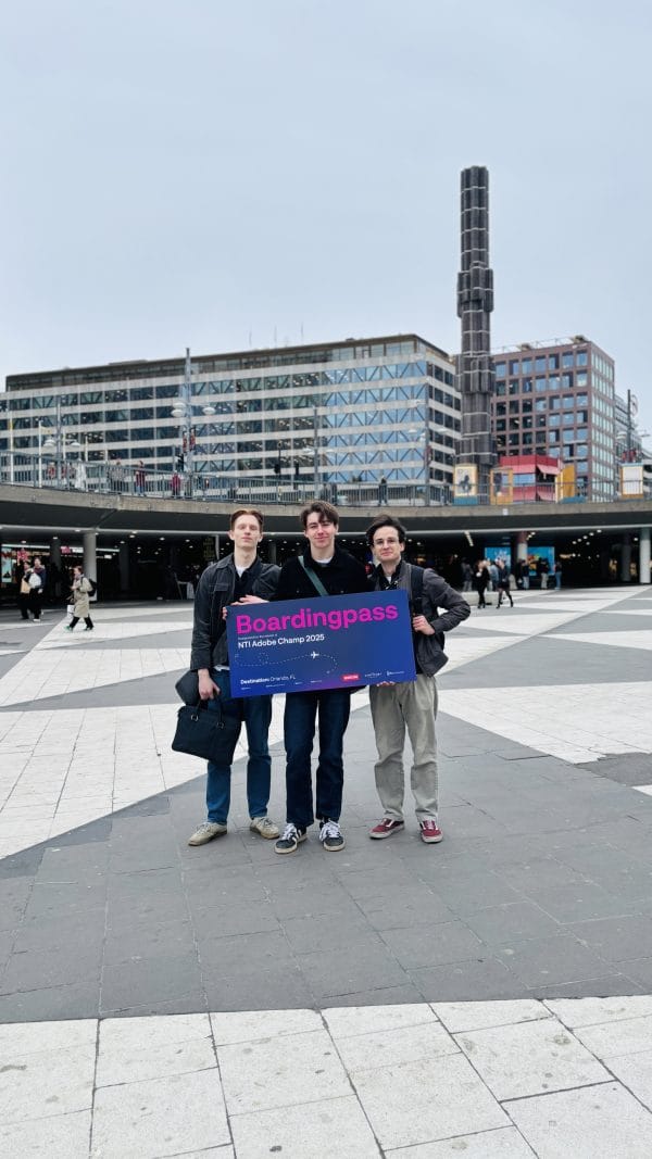 Elias vinner den svenska uttagningen till Adobe certified professional championship.